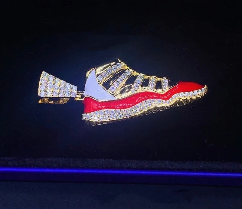 CUSTOM VVS CLARITY RED JORDAN 11 PENDANT