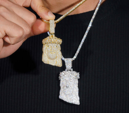 2.5" JESUS PIECE IN 18K GOLD